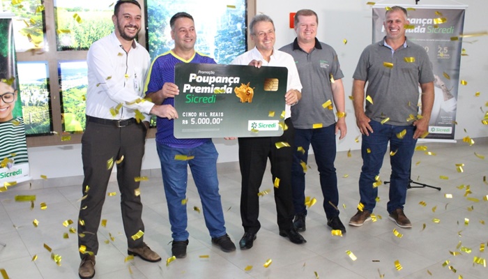 Campanha do Sicredi celebra mês da poupança com sorteio especial de meio milhão de reais